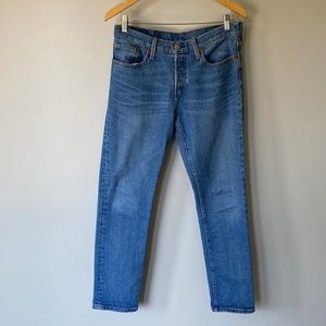 LEVI'S jeans 501s medium wash 26X32